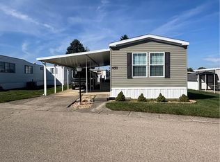 301 Red Oak Dr, Fairborn, OH 45324