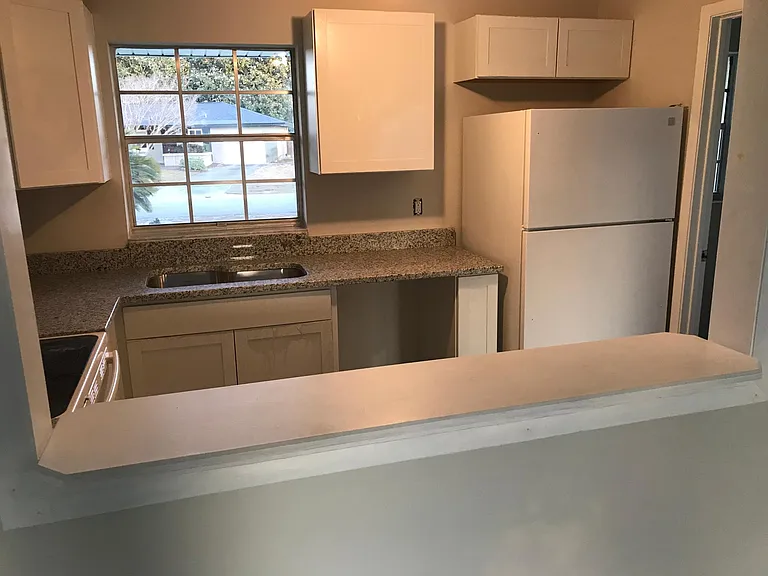 366 Madruga Ave — Photo 18