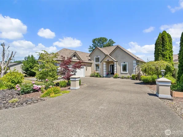 153 Newaukum Village Drive, Chehalis, WA 98532
