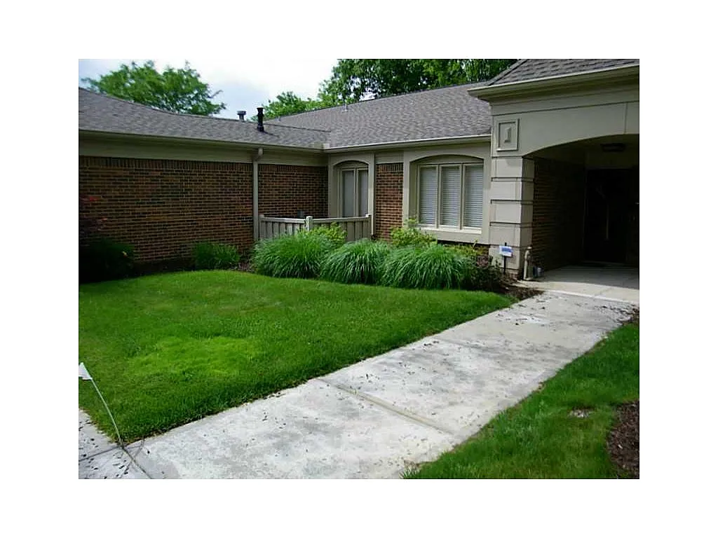 506 Bent Tree Ln photo 1