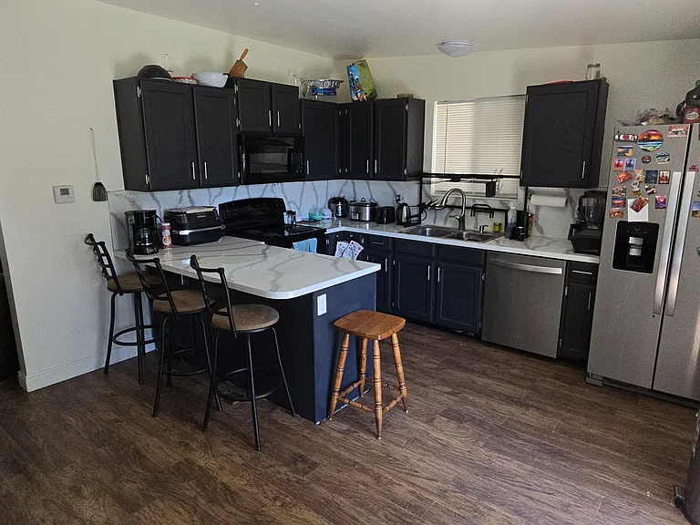 800 E Aspen East Dr #4 — Photo 3