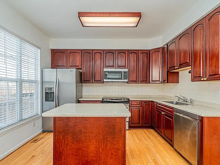 2507 James Maury Dr — Photo 15