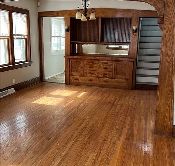3451 Morgan Ave N — Photo 7