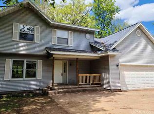 117 Buffalo Rd, Negaunee, MI 49866