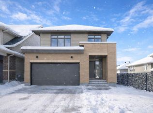 28 Greensand Pl, Ottawa, ON K2T 0L9