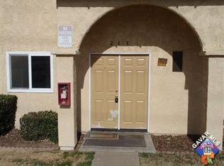 211 E Avenue K, Lancaster, CA 93535