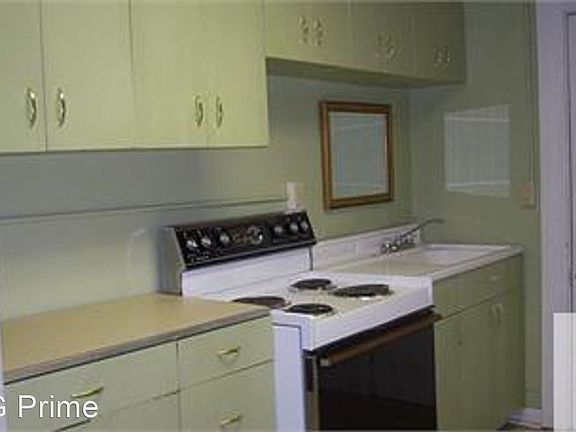 2nd image of 533 Seymour Ave #4