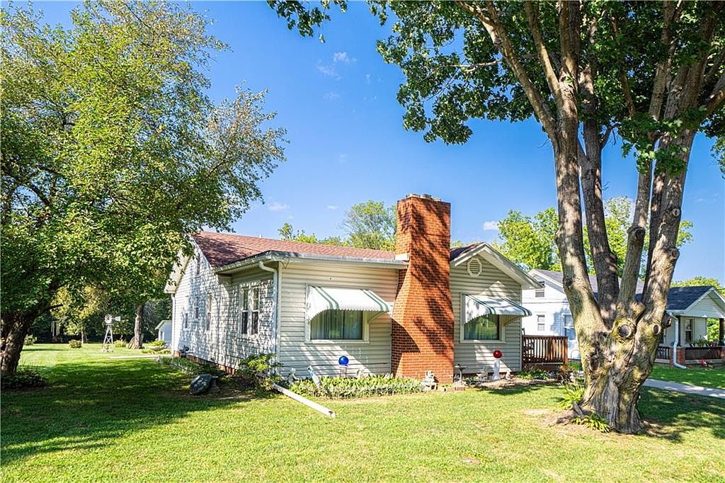 2715 Excello Dr, Saint Joseph, MO 64503 MLS 2452472 Zillow