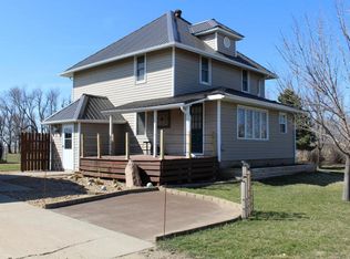 27485 328th St, Bigelow, MN 56117