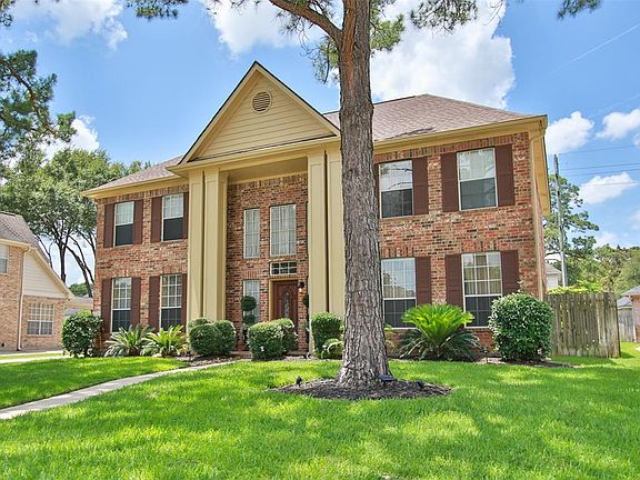 3rd image of 3302 Chapel Bend Dr