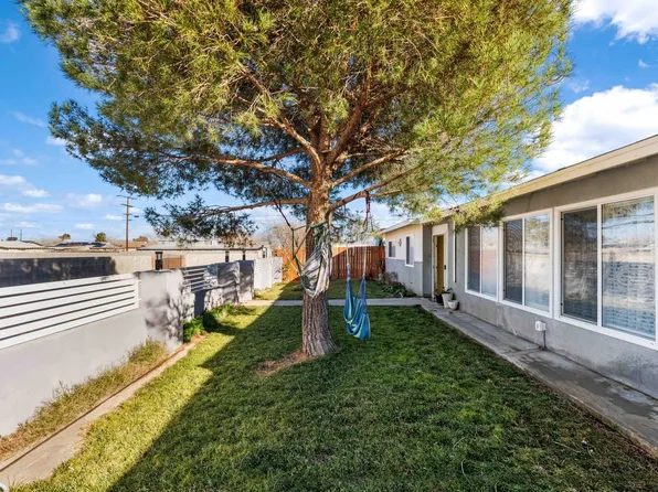 27060 Belle Ln, Boron, CA 93516