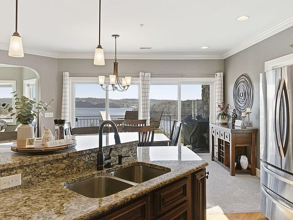 4th image of 228 Seven Cove Lane #306 BLDG 5