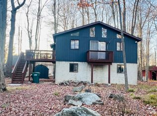 5446 Jennifer Ln, Tobyhanna, PA
