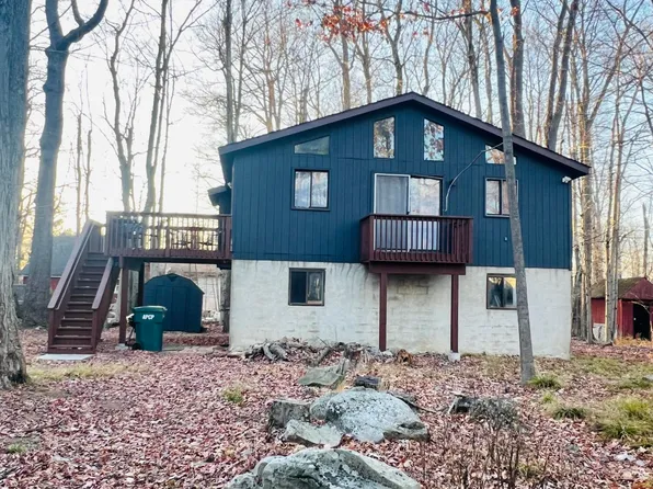 5446 Jennifer Ln, Tobyhanna, PA 18466