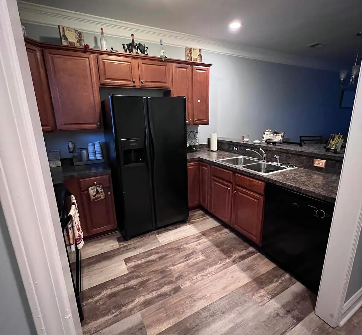 2 bed, 1224 sqft, $1,800 — Photo 2
