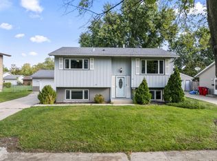 623 17 1/2 St SE, Rochester, MN 55904