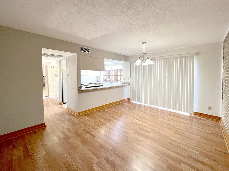 2110 Via Corona — Photo 9