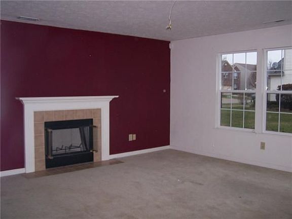 3rd image of 2177 Elderberry Way
