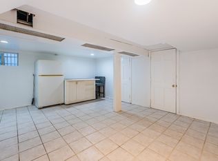9722 90th St, Ozone Park, NY 11416 | Zillow