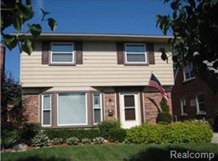 1882 20th St, Wyandotte, MI 48192