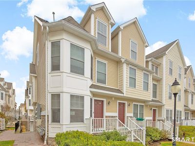 85 Camp Avenue #11A, Stamford, CT, 06907
