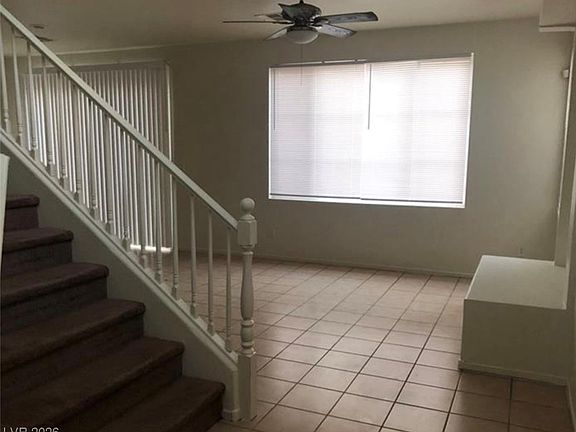2nd image of 4456 Acropolis Ave