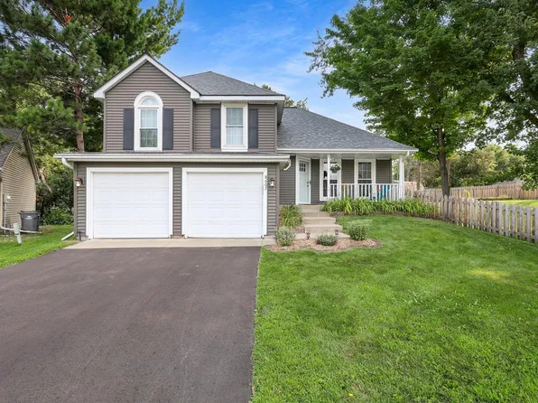 8607 Shiloh Ct, Eden Prairie, MN 55347