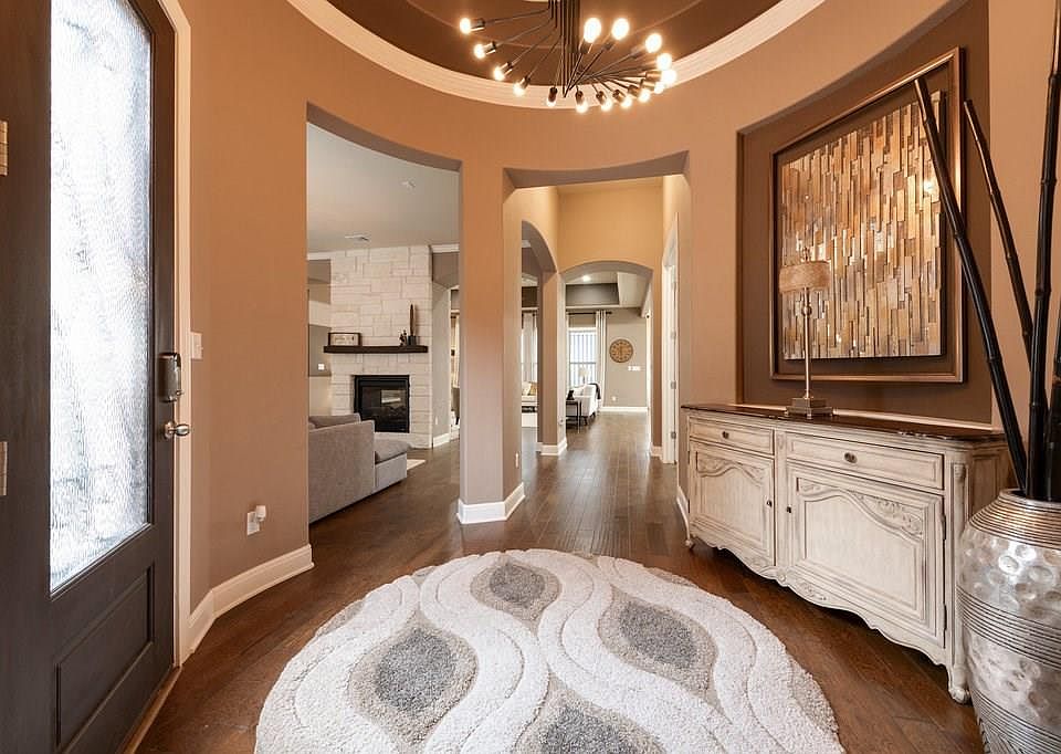 1st image of 5024 Savio Dr