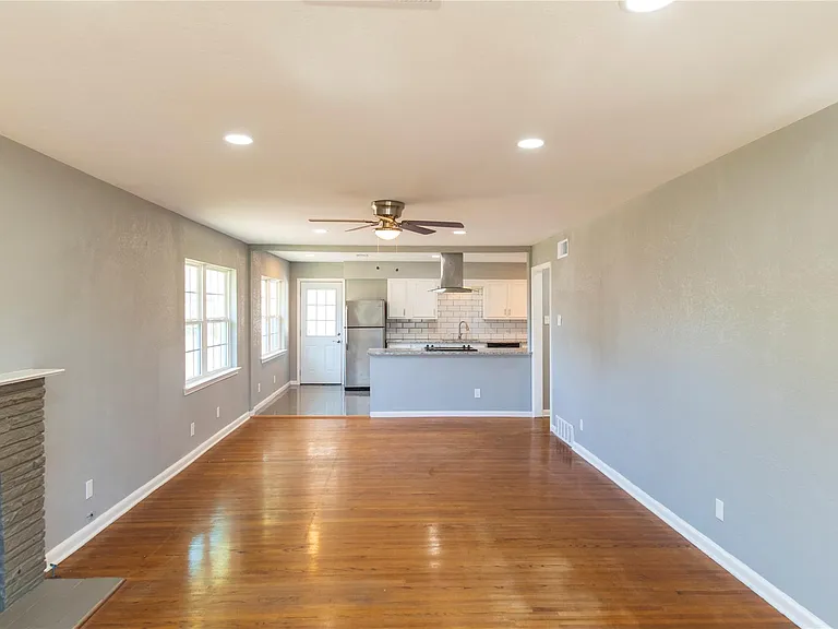 7543 Colgate Ave — Photo 9