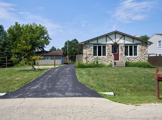 1216 Villa Vista Dr, Round Lake Beach, IL