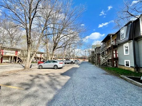 Vernon Cove Apartments, 2104 Vernon Ct #41a4528bc, Louisville, KY 40206