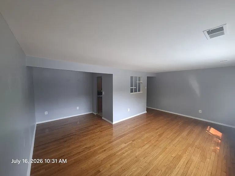 906 Woodson Rd #900-C — Photo 7