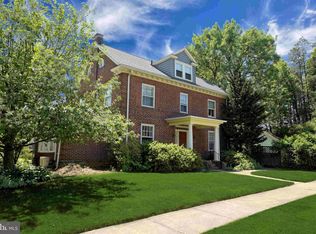 121 Kensington Ave, Trenton, NJ