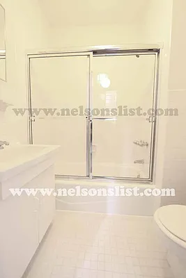 Rented by R New York | media 31