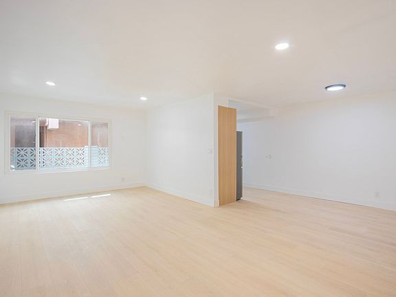 4th image of 1236 N Ogden Dr APT 4