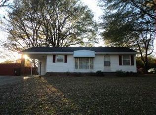 605 Lumpkin Ave, Tupelo, MS 38801