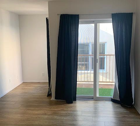 3rd image of 1525 2nd Ave #301