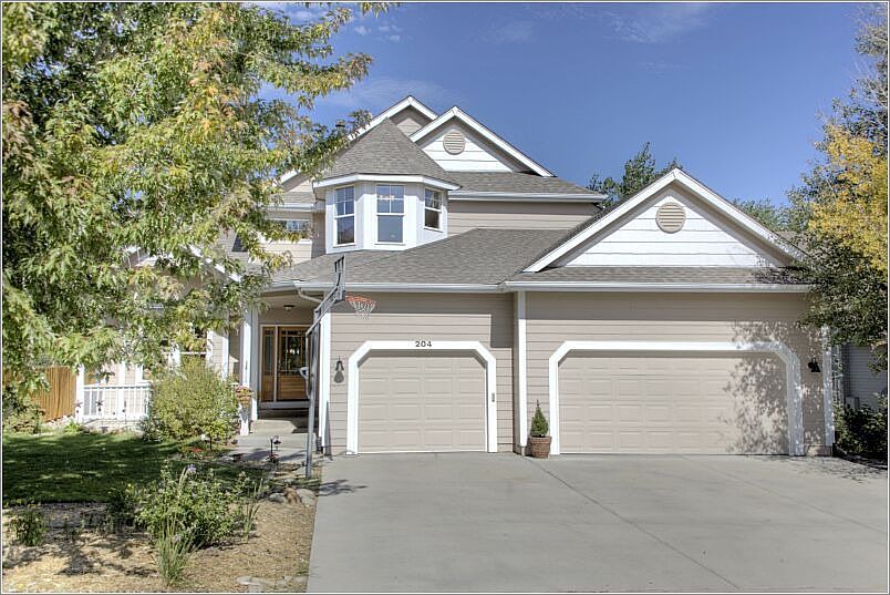 Welcome to 204 Cobblestone Ct.