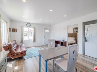 335 E 65th St, Los Angeles, CA 90003