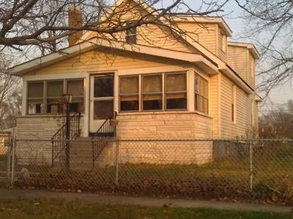 7019 Arkansas Ave, Hammond, IN 46323