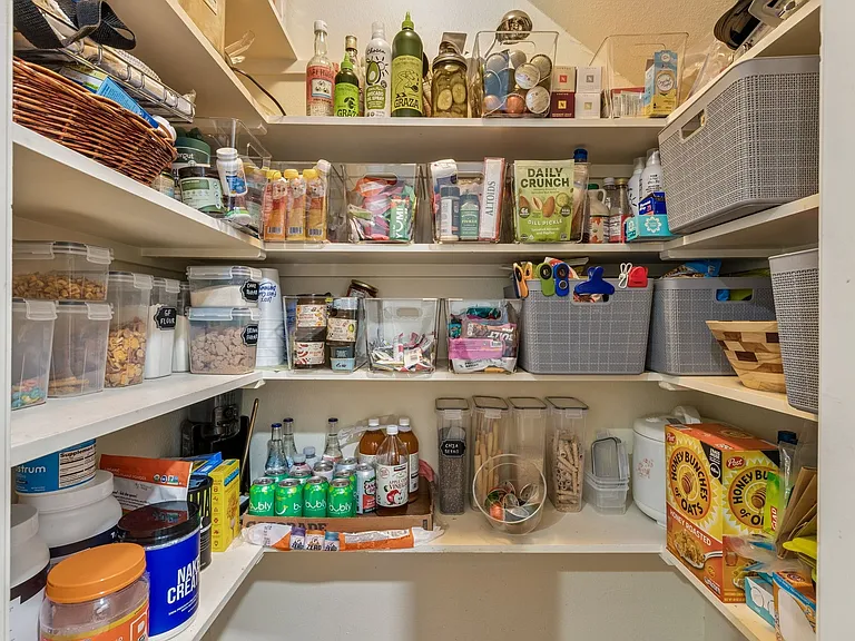 Walk-in Pantry!