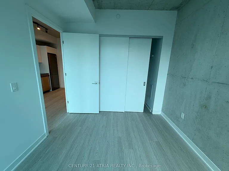 284 King St E #1201 — Photo 4