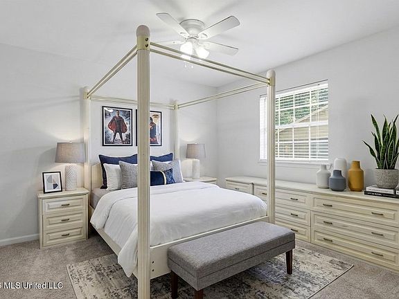 5th image of 1219 Canterbury Ln