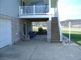 430 Albrights Lake Rd, Greensburg, PA 15601