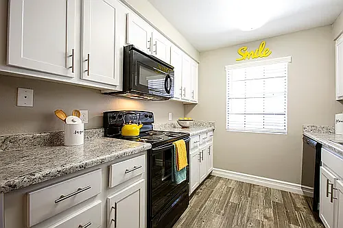 Villagio Furnished Apartments — Photo 15