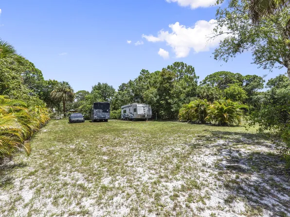 4912 Pinetree Drive, Fort Pierce, FL 34982