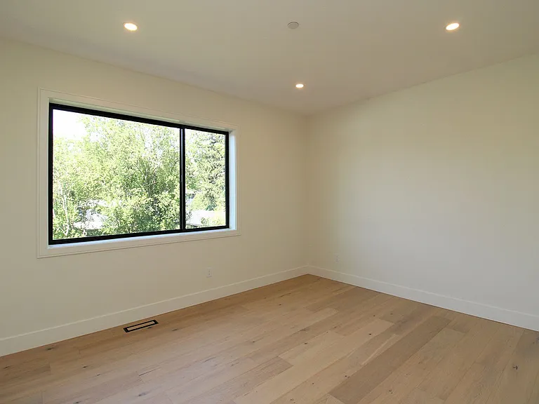 6233 SW Hamilton Way — Photo 24