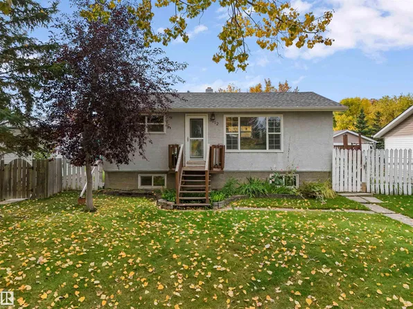 5012 45th St, Drayton Valley, AB T7A 1C1