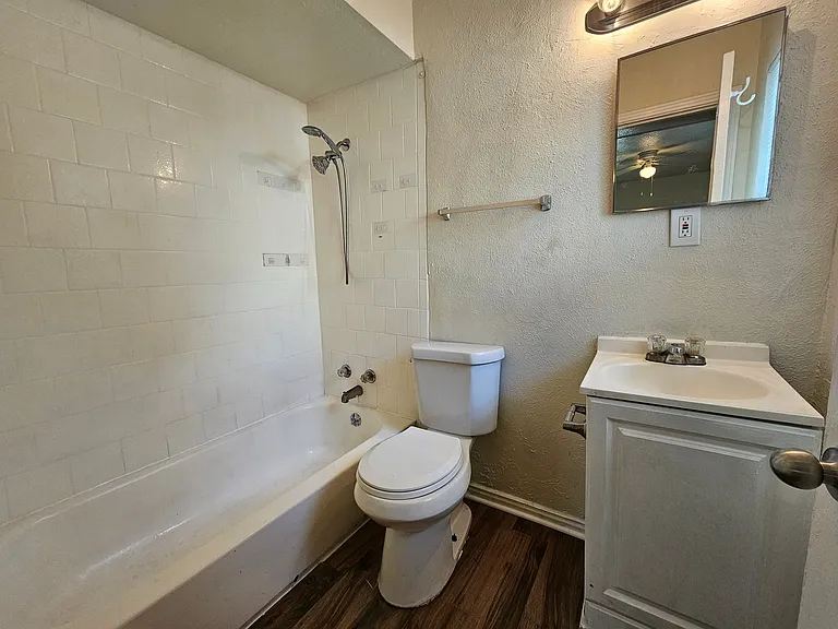 6540 Hollis Ave — Photo 6