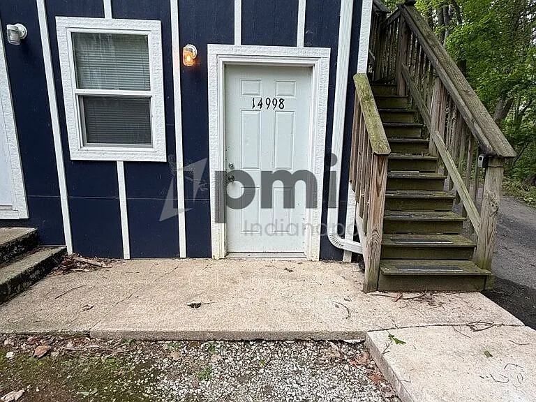 14998 Allisonville Rd — Photo 2
